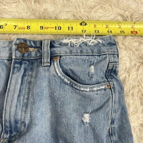 River Island Womens Raw Hem Distressed Denim Short Shorts Light Blue Size US 8 - Picture 6 of 9